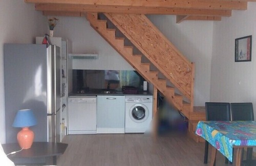 Saujon Apartment | Maisonnette 2/4 pers tout confort, terrasse et WIFI, proche plages ROYAN. ANCV