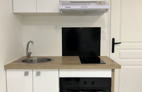 Puiseux-en-France House | Maisonnette Idéalement Située Proche Commerces, Aéroport, Paris, Parc Asterix