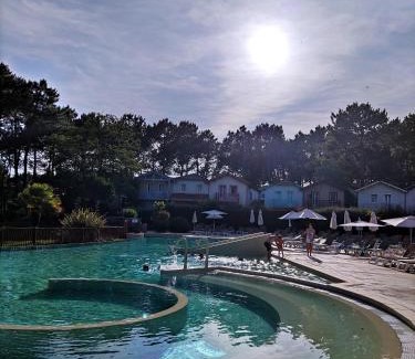 Lacanau-Ocean House | Maisonnette mitoyenne 2 étoiles paisible piscine océan lac vélo marche idéal pour tous