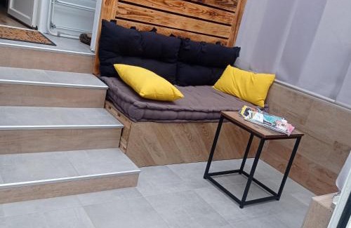 Saint-Marc House | Maisonnette tout confort parking prive