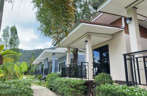 Ko Lanta Ski Chalet | Maisuree Lanta Resort-Long Beach