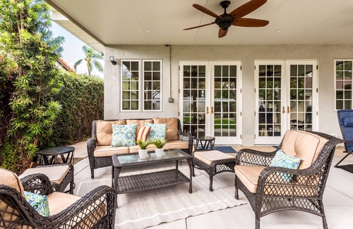 Riverside House | Majestic Family Home*Minutes to Downtown Riverside*Perfect for big groups*Clean