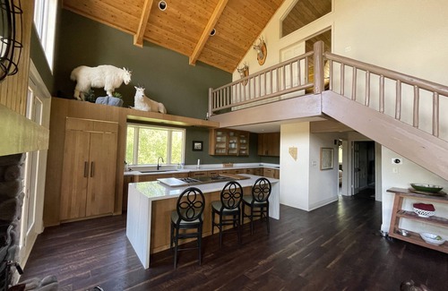 Ely Other | Majestic lodge in the heart of Nevada's Great Basin