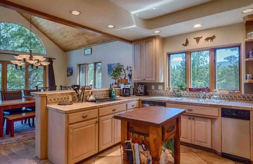 Angel Fire House | Majestic Mountain Home