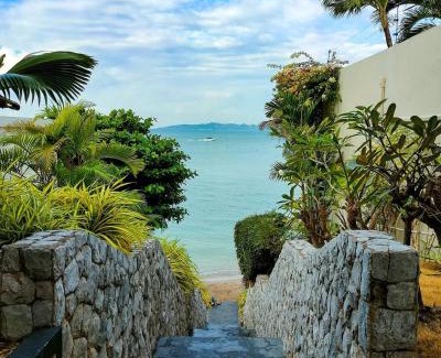 Pratumnak Hill Villa | Majestic Residence Pool Villas 2 Bedrooms Private Beach