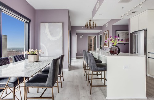 Midtown Apartment | Majestic Sanctuary by Atlanta Luxury Rentals