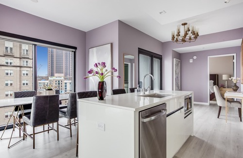 Midtown Apartment | Majestic Sanctuary by Atlanta Luxury Rentals