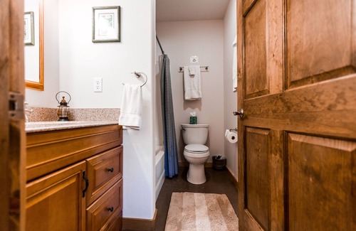 Glacier View Cabin | Majestic Valley Wilderness Lodge