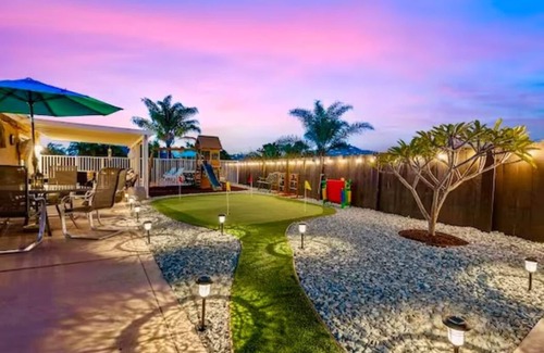 Spring Valley House | Majestic Views Pool&Jacuzzi, Mini Golf, Playground