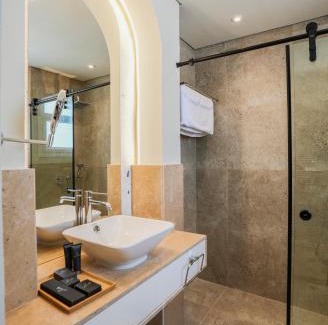 Ad-Dab'ah Resort | Makai Cabanas Seashore by Hyde Park