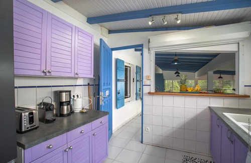 Tartane Villa | Makata Blue