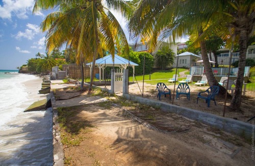 Tartane Villa | Makata Blue