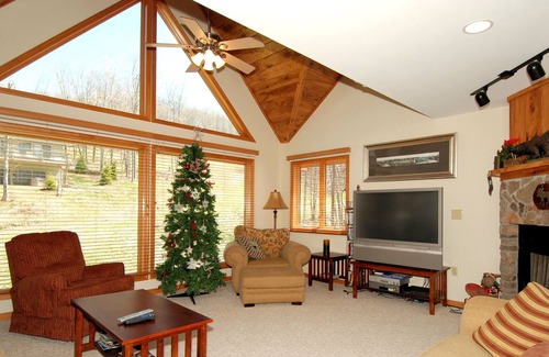 Timberline House | Make The Last Resort your first choice for slope side lodging!