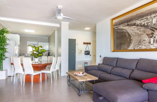 Vista de los Angeles-Rumina House | Make yourself at home in this paradisiacal vacation home and enjoy the tranquility.