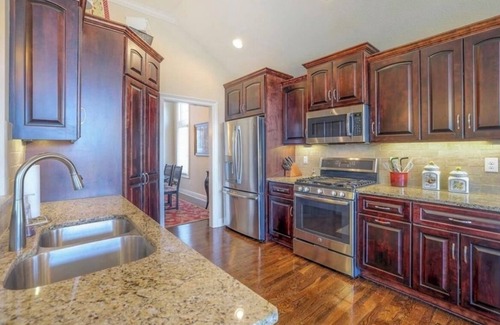 Bucyrus House | Make yourself at home in this fully furnished 4-bed, 3-bath home