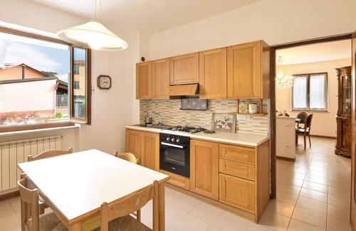 Arcola House | Make yourself comfortable with your loved ones in this spacious and stylish vacation home.