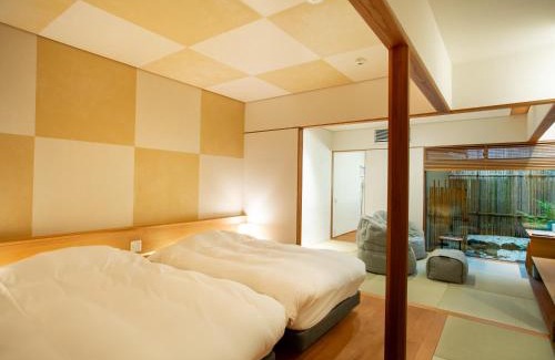 Higashiyama Higashi Chaya District Hotel | Maki No Oto Kanazawa