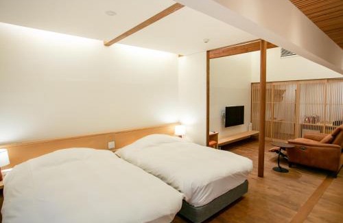 Higashiyama Higashi Chaya District Hotel | Maki No Oto Kanazawa