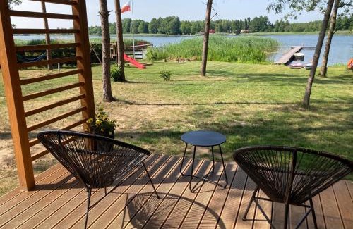 Szeligi Cabin | Makosieje Resort-bon turystyczny,15m od brzegu,widok na jezioro,ogrzewanie,wi-fi