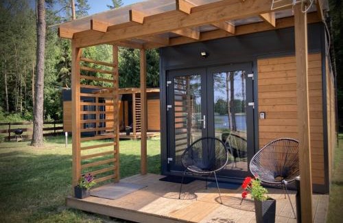 Szeligi Cabin | Makosieje Resort - bon turystyczny,30m od brzegu ,ogrzewanie,wi-fi,widok na jezioro
