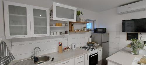 Vinkovci Apartment | MALA KUĆA