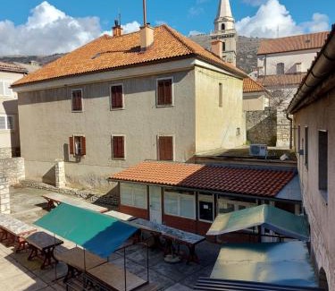 Senj Apartment | Mala placa