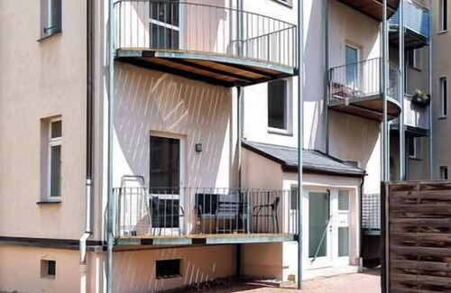 Plauen Apartment | Malerische Maisonettewohnung mit Zwei Balkonen