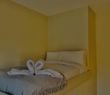 Armagh Apartment | Mallview Coach House