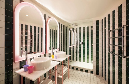 Old Town Hotel | Mama Shelter Dijon