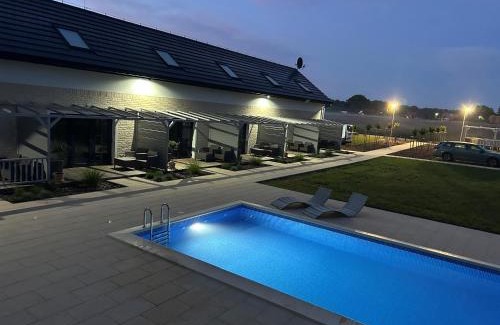 Lukecin Apartment | Mamma Mia Park