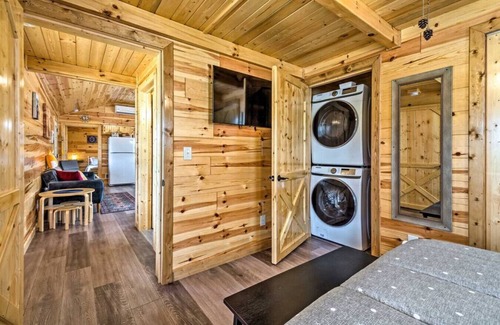 Mammoth Cave Cabin | Mammoth Cave Cabin Rentals 9 - 12.8 miles from Mammoth Cave National Park