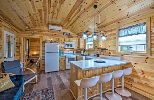 Mammoth Cave Cabin | Mammoth Cave Cabin Rentals 9 - 12.8 miles from Mammoth Cave National Park