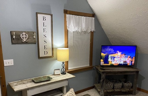 Glasgow Apartment | Mammoth Cave Get-Away