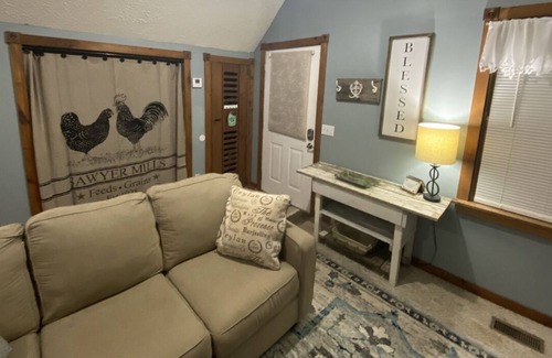Glasgow Apartment | Mammoth Cave Get-Away