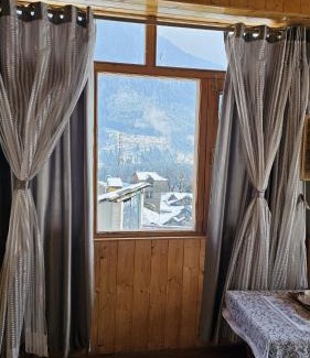 Old Manali Bed & Breakfast | Manali Hills House