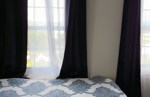 Hamilton Parish Bed & Breakfast | Manders Estate Ocean View Bed & Breakfast - Wake Up to Paradise