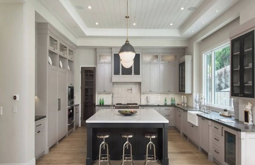 Brentwood Other | Mandeville Canyon - Exquisite Contemporary Farmhouse with Pool & Spa