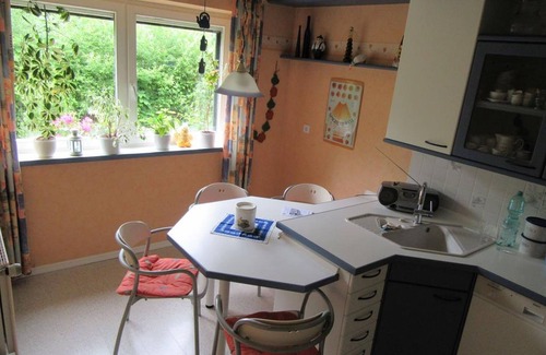 Emden House | Manfred Ulferts Feha Drossel - vacation home, shower, WC, 4 bedrooms