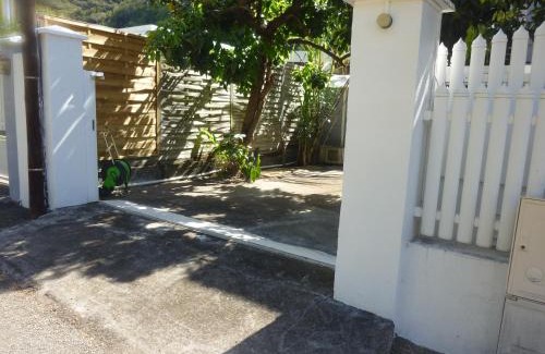 Saint-Denis Apartment | Mangue-carotte