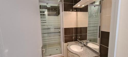 Saint-Denis Apartment | Mangue-carotte