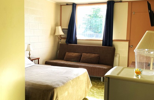 Manitou Hotel | Manitou Motor Inn