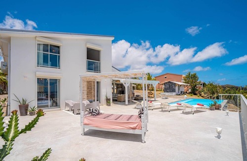 Le Marin Villa | Manman Dlo - Four Bedroom Villa, Sleeps 10