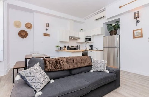 Old Quebec Apartment | Manoir des Remparts 3 Bdrm Oasis