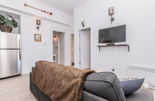 Old Quebec Apartment | Manoir des Remparts 3 Bdrm Oasis