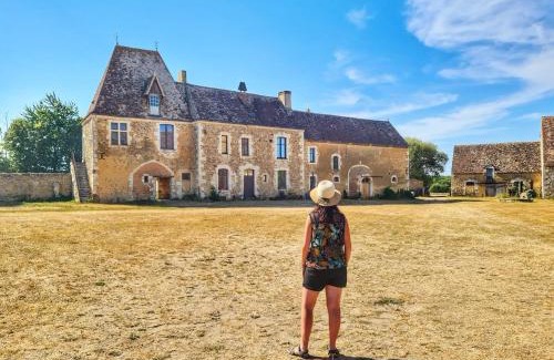 Margon House | Manoir du Bois Joly - Roulotte Vintage