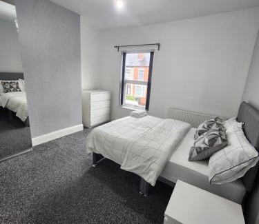Walsall House | Manor House walsall 2