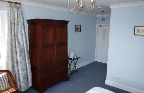 Galmpton Bed & Breakfast | Manor Inn Galmpton