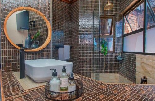 Krugersdorp House | Manor on the Hill