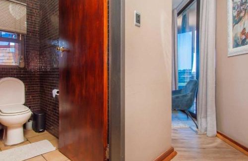 Krugersdorp House | Manor on the Hill