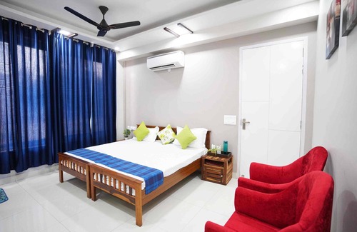 Greater Noida Hotel | Mansavi Villa HomeStay
